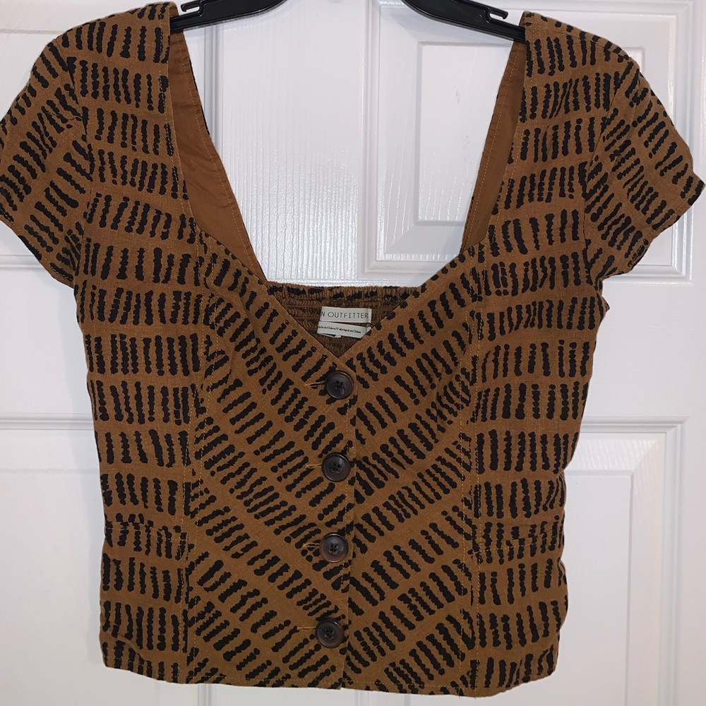 Urban outfitters - small crop top